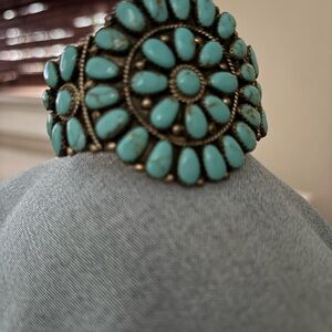 Turquoise Floral Cluster Bracelet
